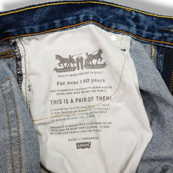 Levi’s 505 Regular Fit Straight Leg Jeans W40 L32 Dark Stonewash Zip Fly VTG Y2K - Picture 9 of 12